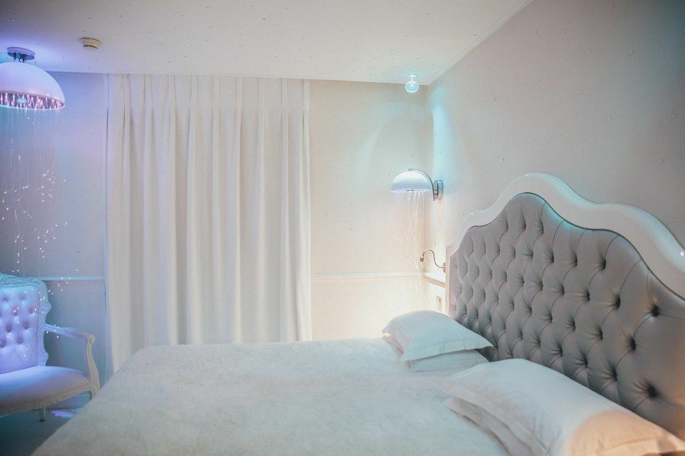 Le Petit Beaumarchais Hotel & Spa Paris Exteriör bild